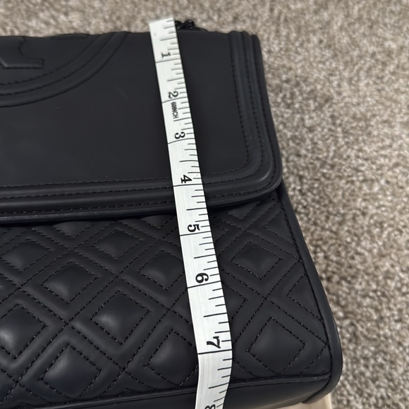 Tory Burch Matte purse - Picture 8 of 11